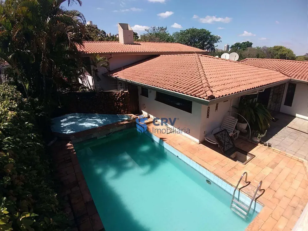 Casa, 4 quartos, 362 m² - Foto 1