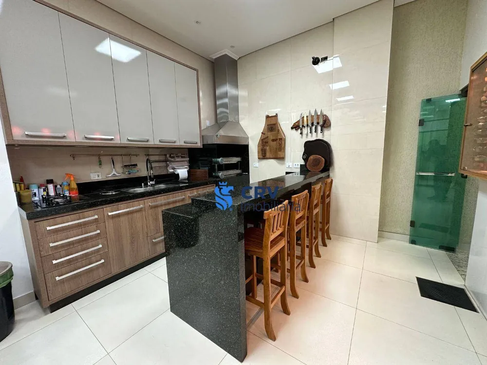 Casa, 4 quartos, 430 m² - Foto 1