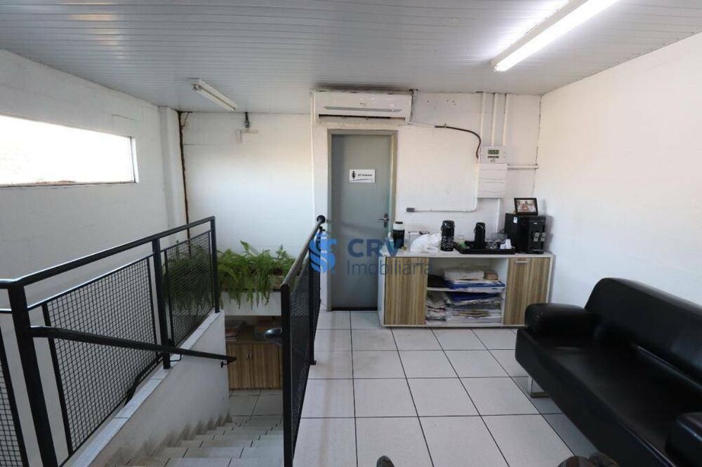 Depósito-Galpão-Armazém para alugar, 1000m² - Foto 5