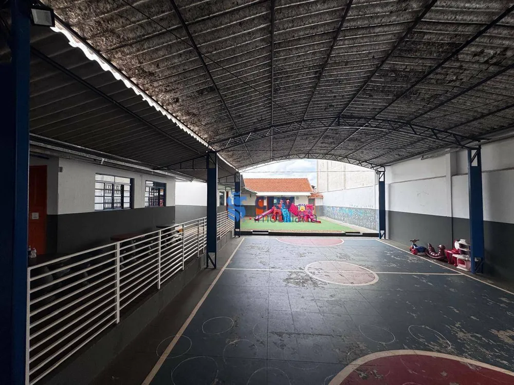 Casa, 2 quartos, 300 m² - Foto 9