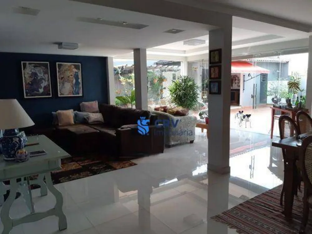 Casa, 5 quartos, 375 m² - Foto 2
