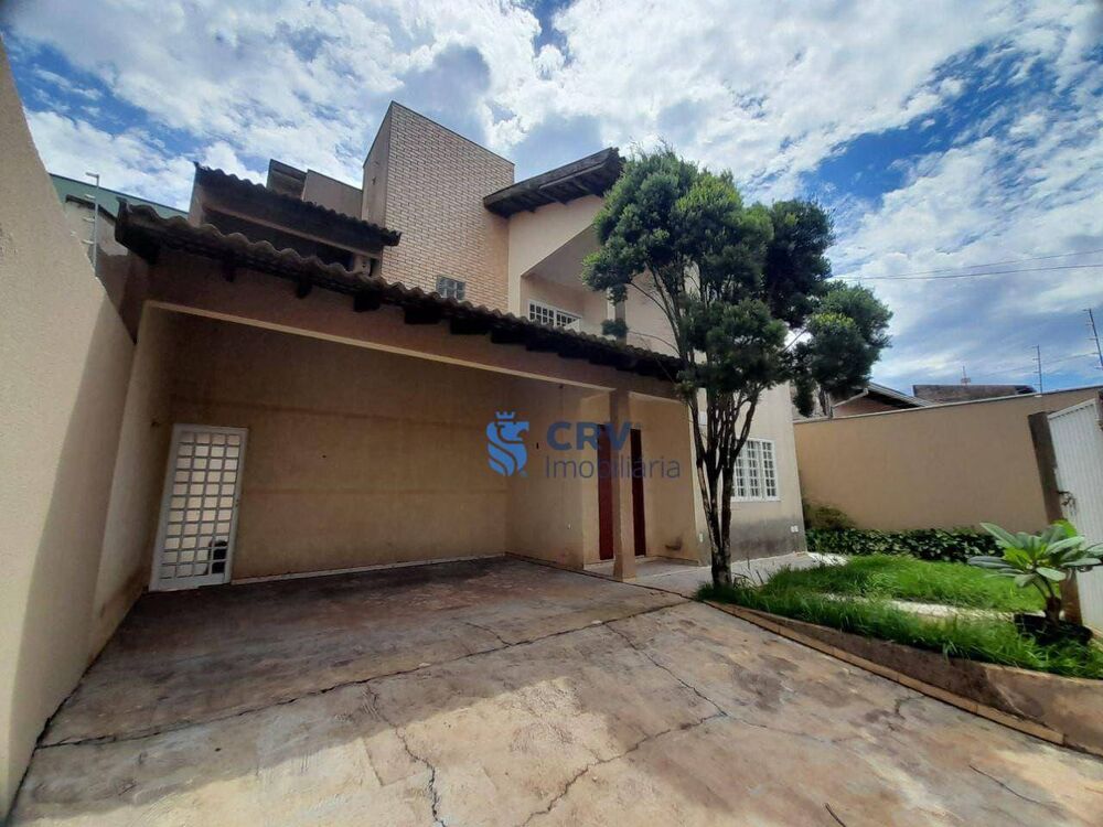 Casa, 3 quartos, 178 m² - Foto 1