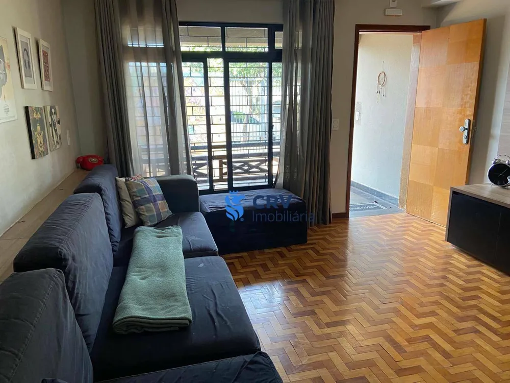 Casa, 10 quartos, 258 m² - Foto 1