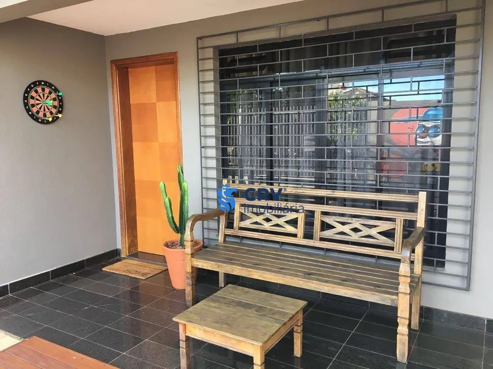 Casa, 10 quartos, 258 m² - Foto 3