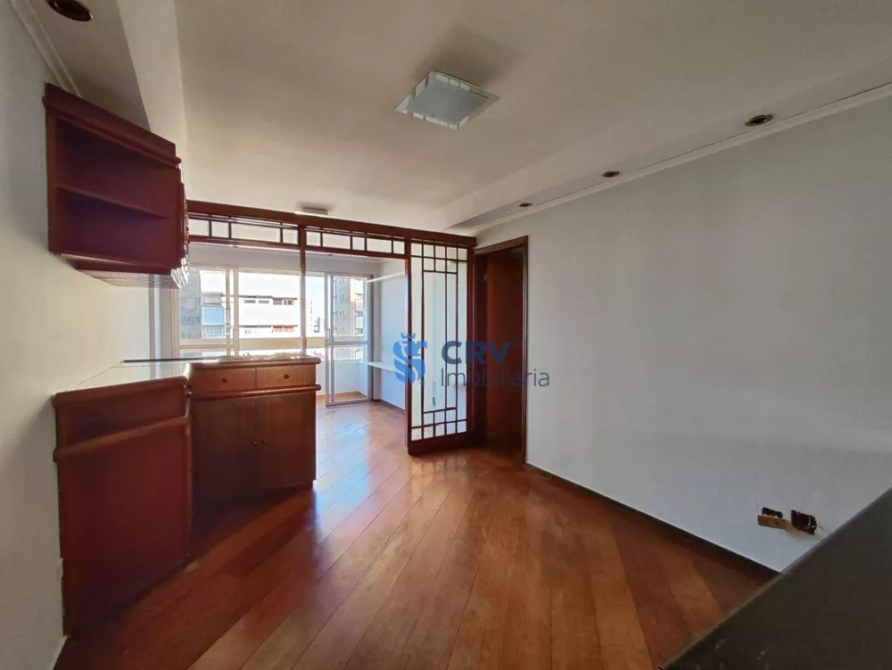 Apartamento à venda com 3 quartos, 90m² - Foto 2