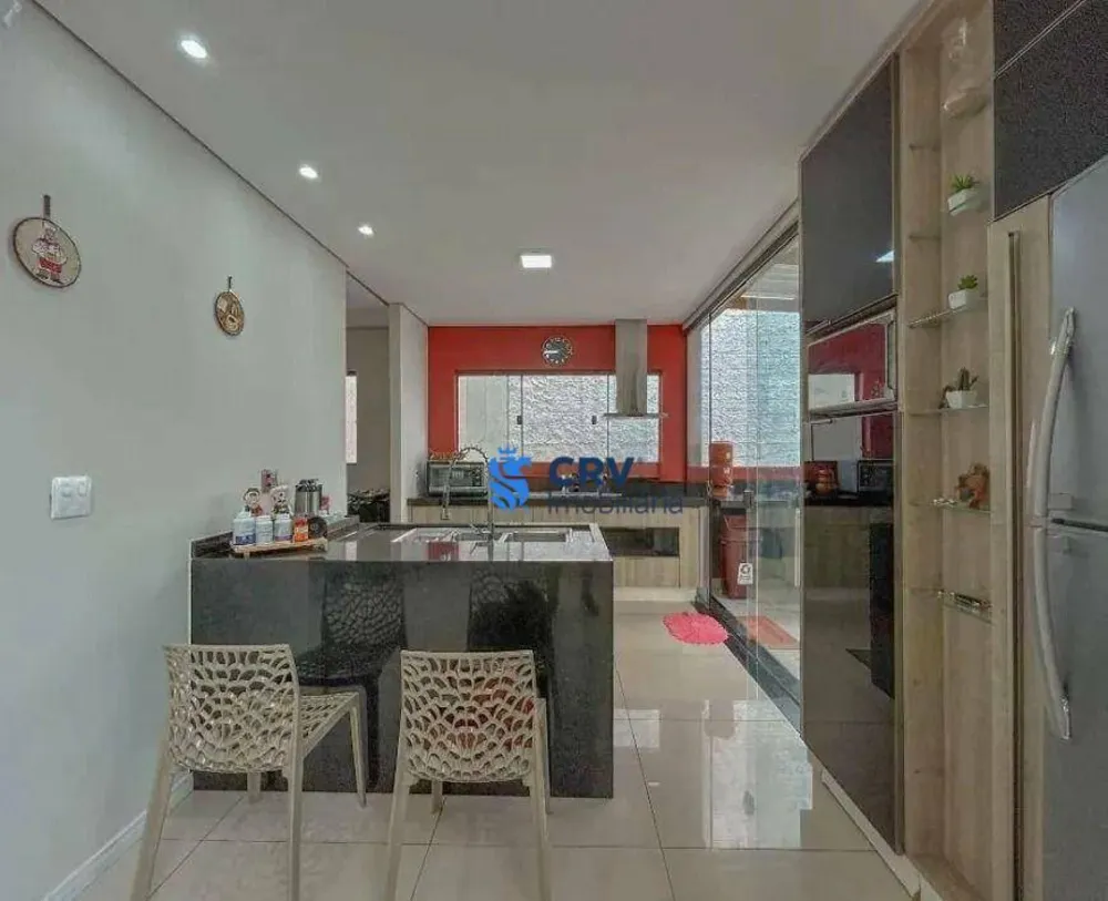Casa, 3 quartos, 176 m² - Foto 3