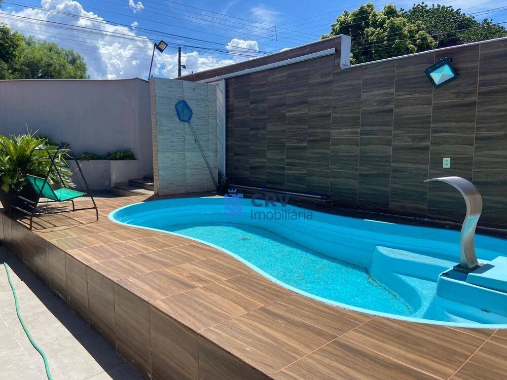 Casa, 4 quartos, 320 m² - Foto 2