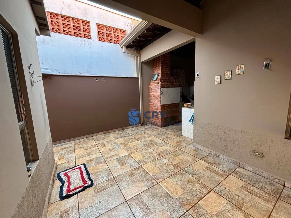 Casa, 4 quartos, 250 m² - Foto 11