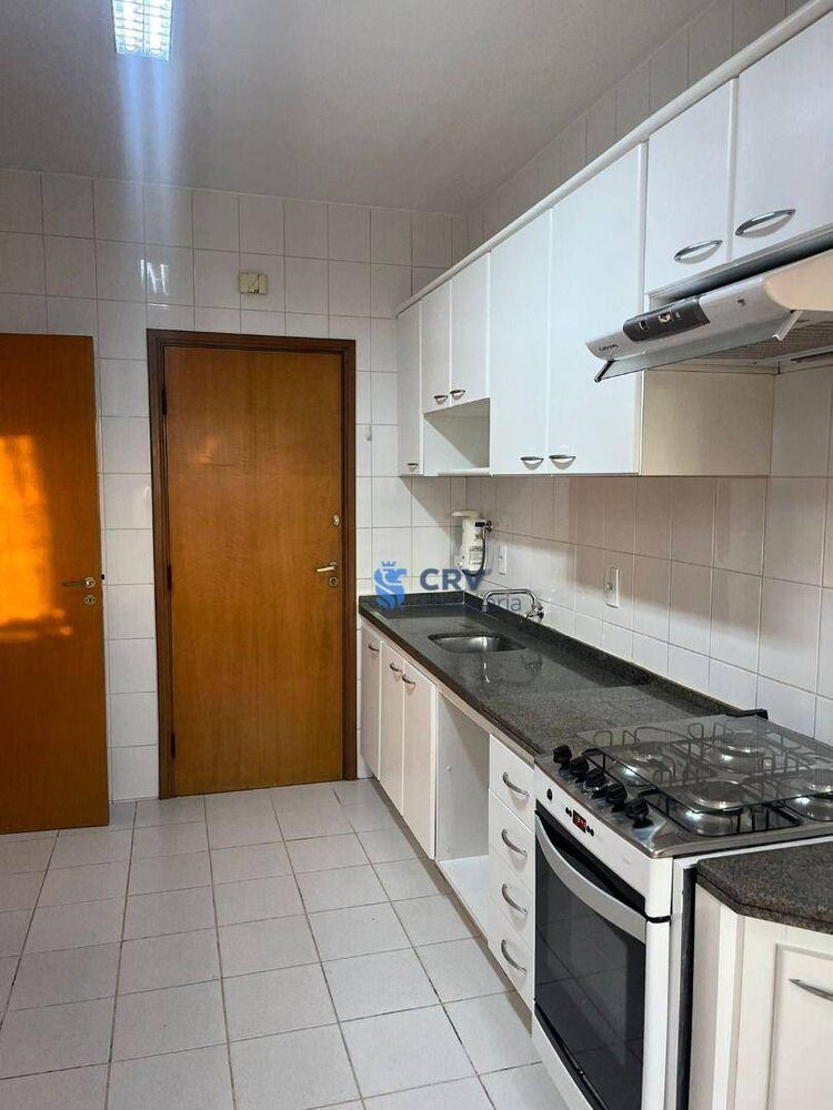 Apartamento para alugar com 3 quartos, 96m² - Foto 2