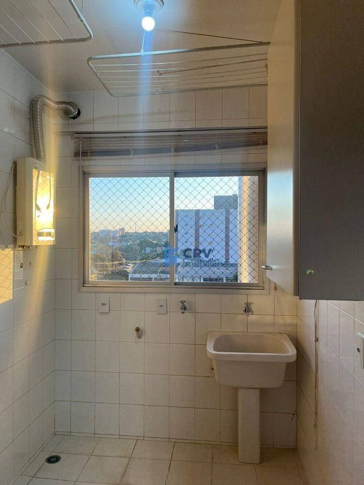 Apartamento para alugar com 3 quartos, 96m² - Foto 4