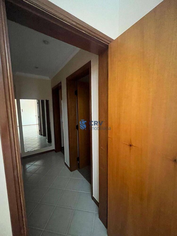 Apartamento para alugar com 3 quartos, 96m² - Foto 5