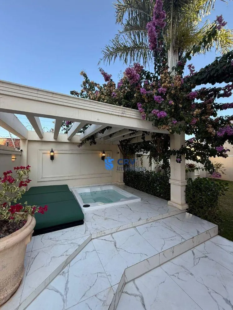 Casa, 3 quartos, 252 m² - Foto 2