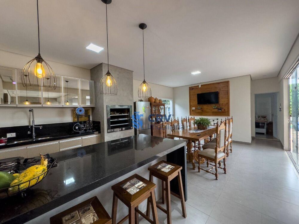 Casa de Condomínio à venda com 3 quartos, 383m² - Foto 4