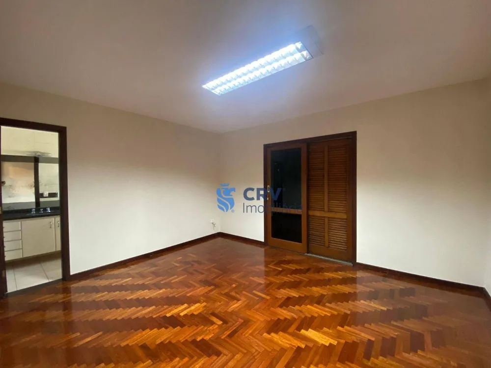 Casa, 4 quartos, 293 m² - Foto 10