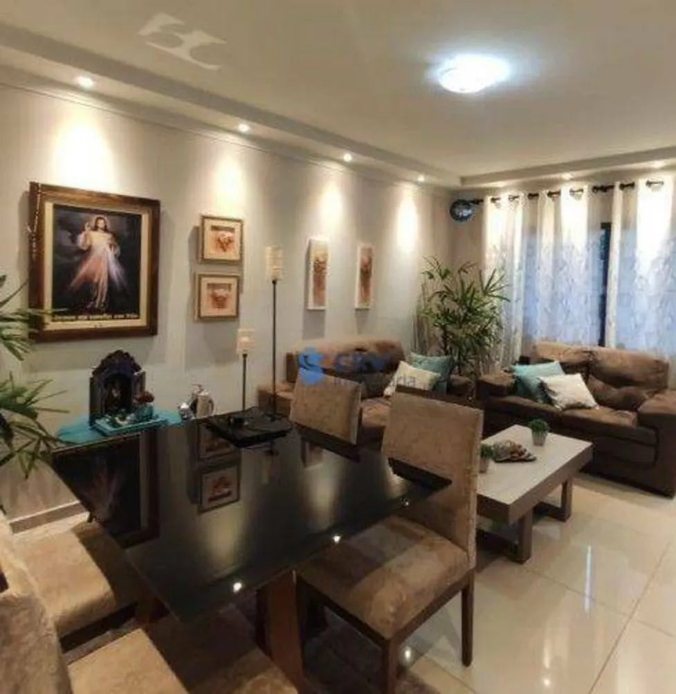 Casa, 3 quartos, 180 m² - Foto 1