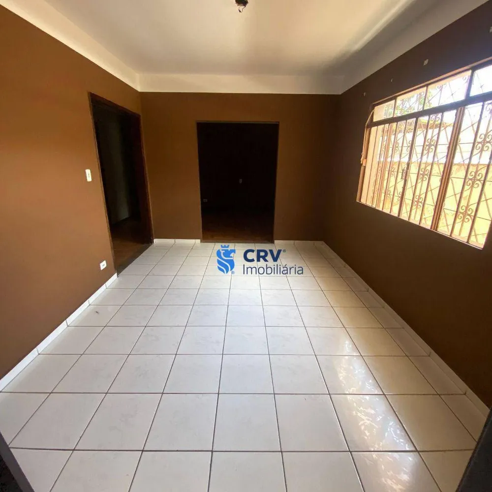 Casa, 5 quartos, 251 m² - Foto 3