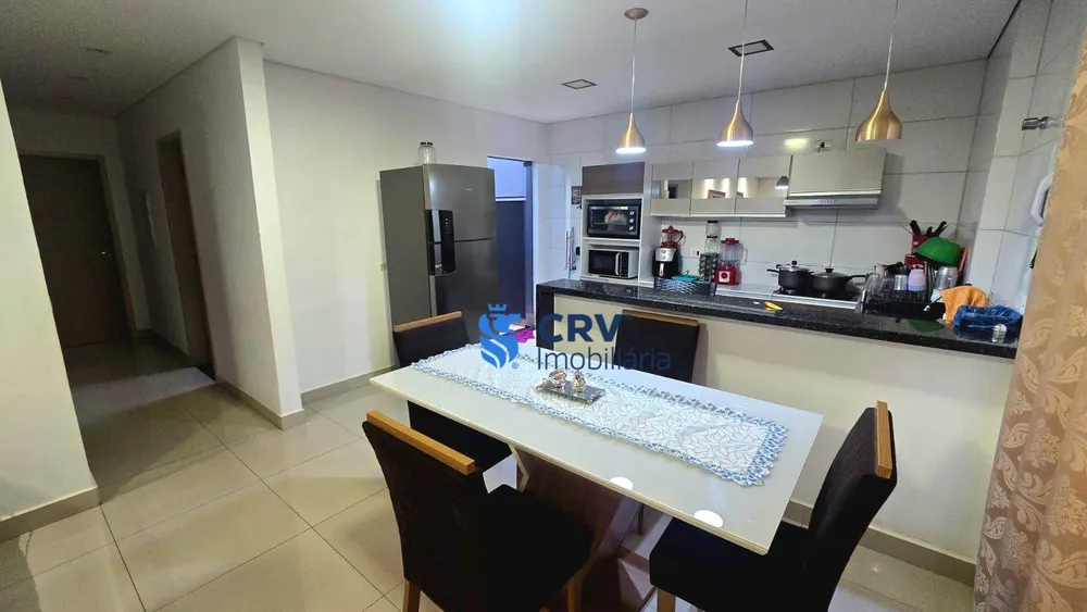 Casa, 3 quartos, 179 m² - Foto 2