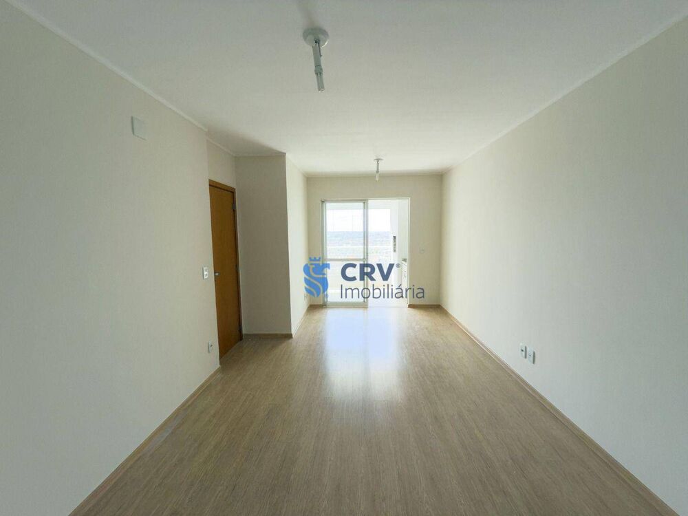 Apartamento para alugar com 3 quartos, 80m² - Foto 3