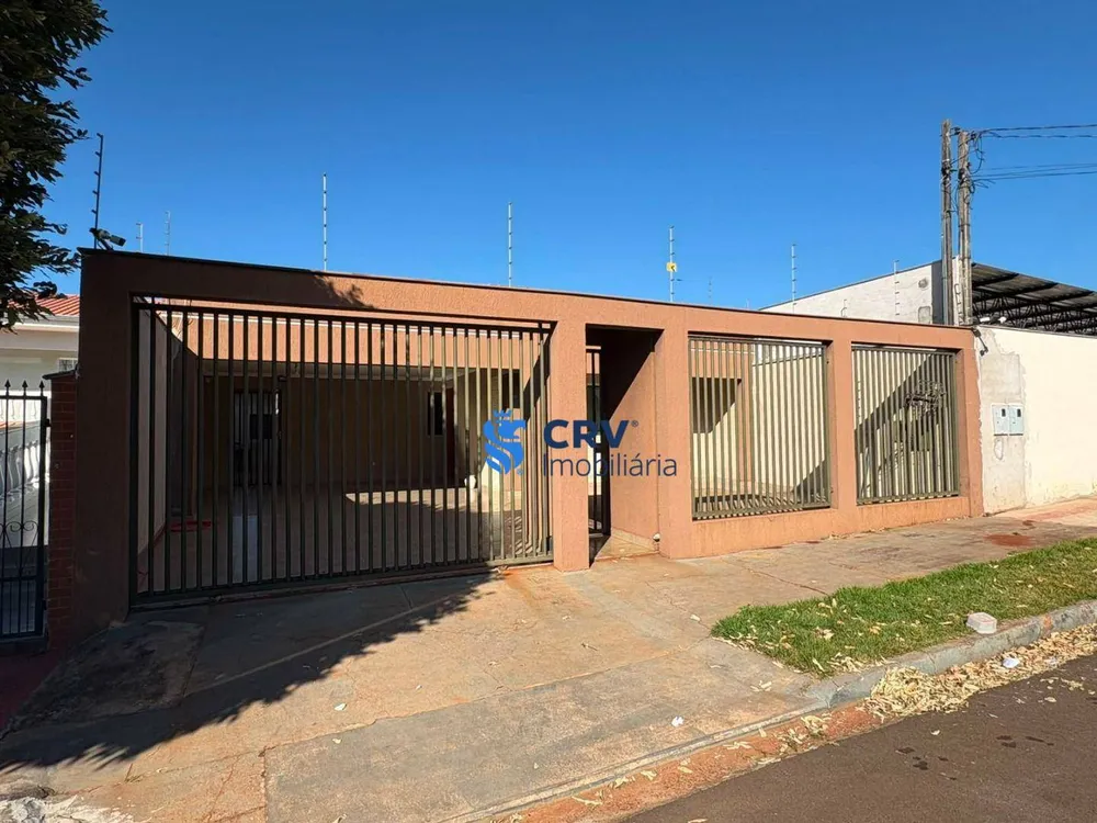 Casa, 4 quartos, 180 m² - Foto 1
