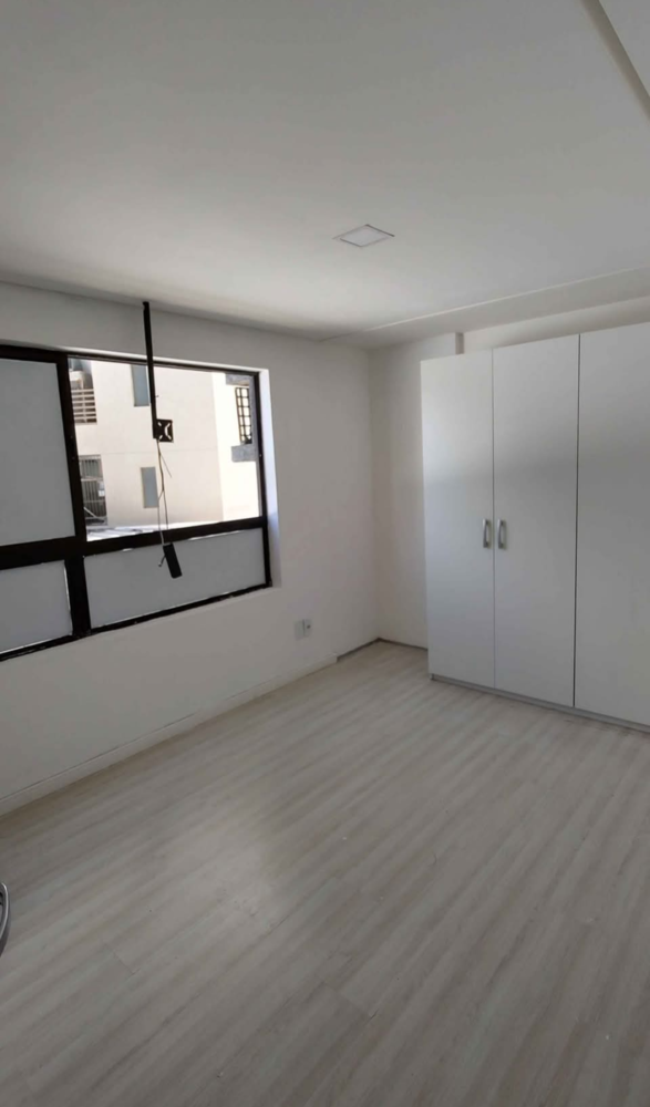 Apartamento para alugar com 5 quartos, 250m² - Foto 3
