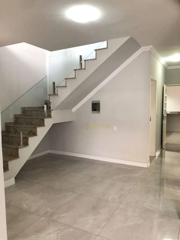 Casa, 5 quartos, 270 m² - Foto 12