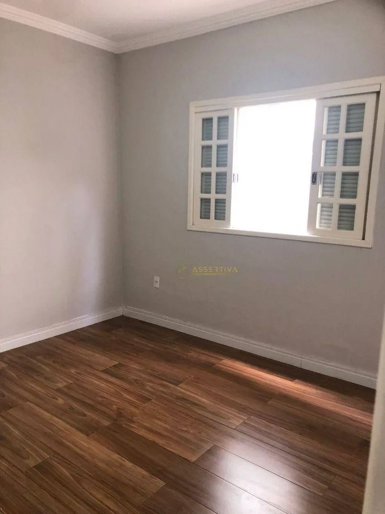 Casa, 5 quartos, 270 m² - Foto 9