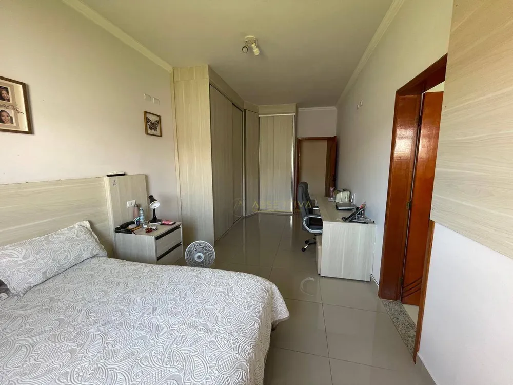Sobrado, 3 quartos, 316 m² - Foto 2