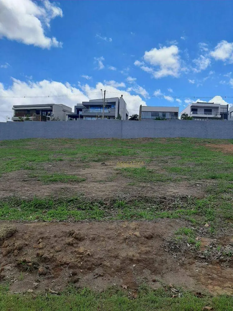Loteamento e Condomínio, 600 m² - Foto 1