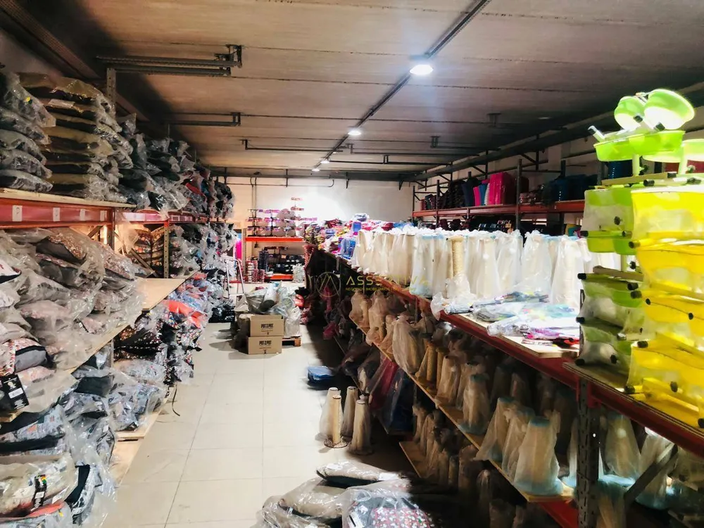 Depósito-Galpão, 4400 m² - Foto 1