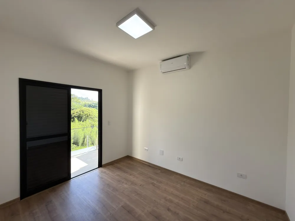 Casa, 3 quartos, 140 m² - Foto 4