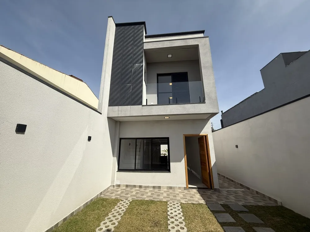 Casa, 3 quartos, 130 m² - Foto 1