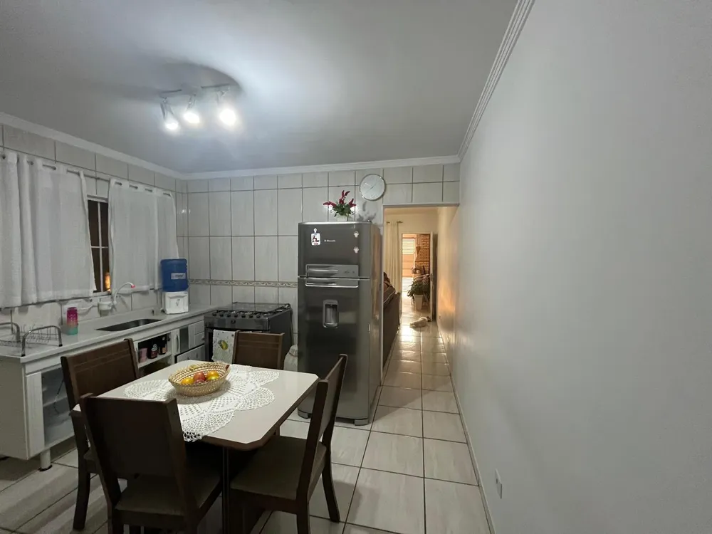 Casa, 5 quartos, 250 m² - Foto 13