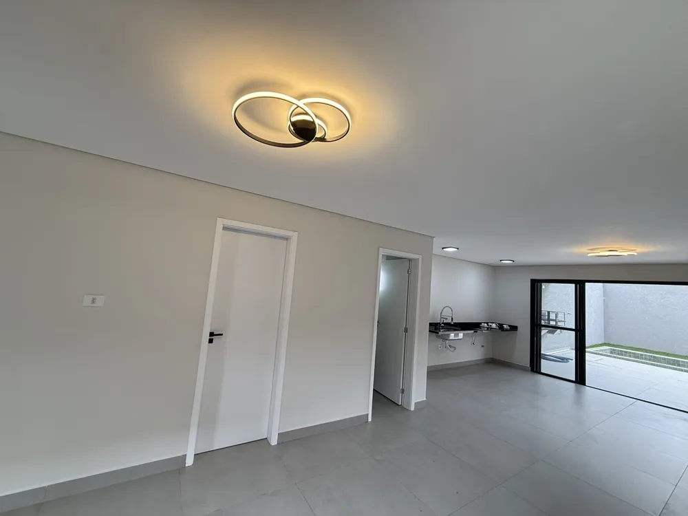Casa, 3 quartos, 131 m² - Foto 2