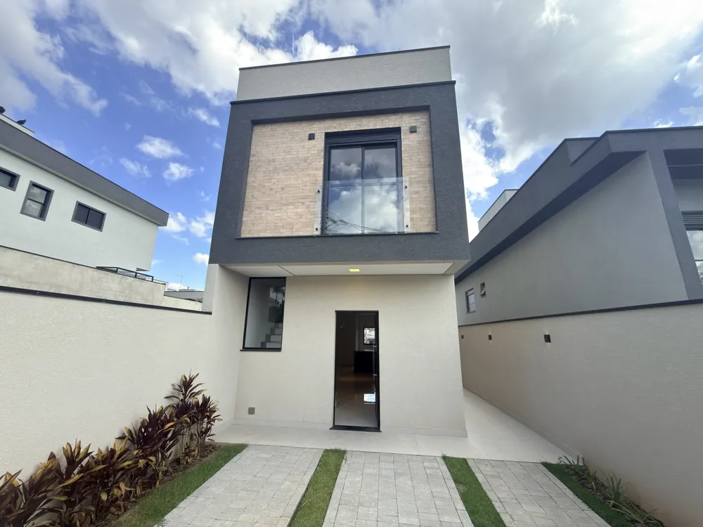 Casa, 3 quartos, 177 m² - Foto 1