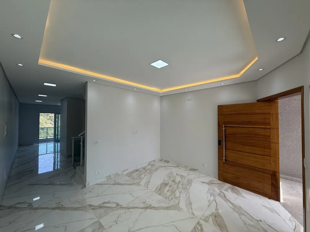 Casa, 3 quartos, 202 m² - Foto 1