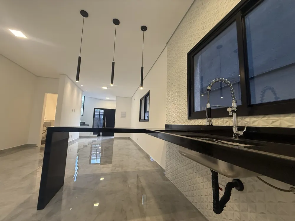 Casa, 3 quartos, 135 m² - Foto 2