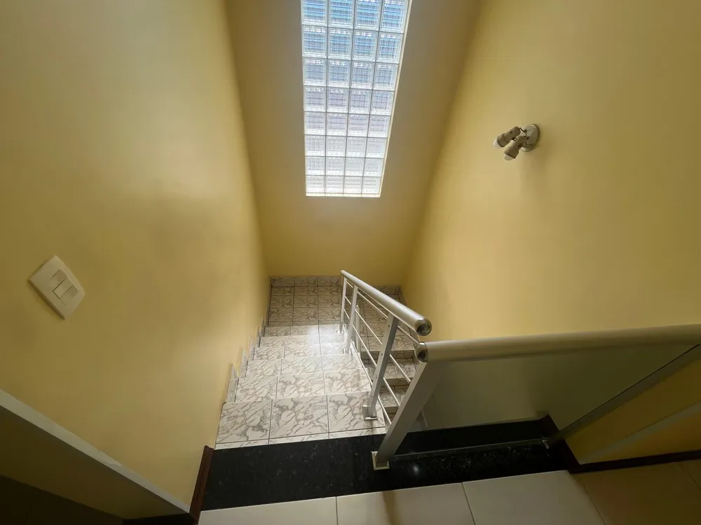Casa, 3 quartos, 304 m² - Foto 2