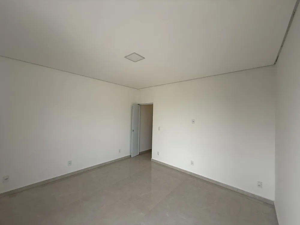 Casa, 3 quartos, 130 m² - Foto 2