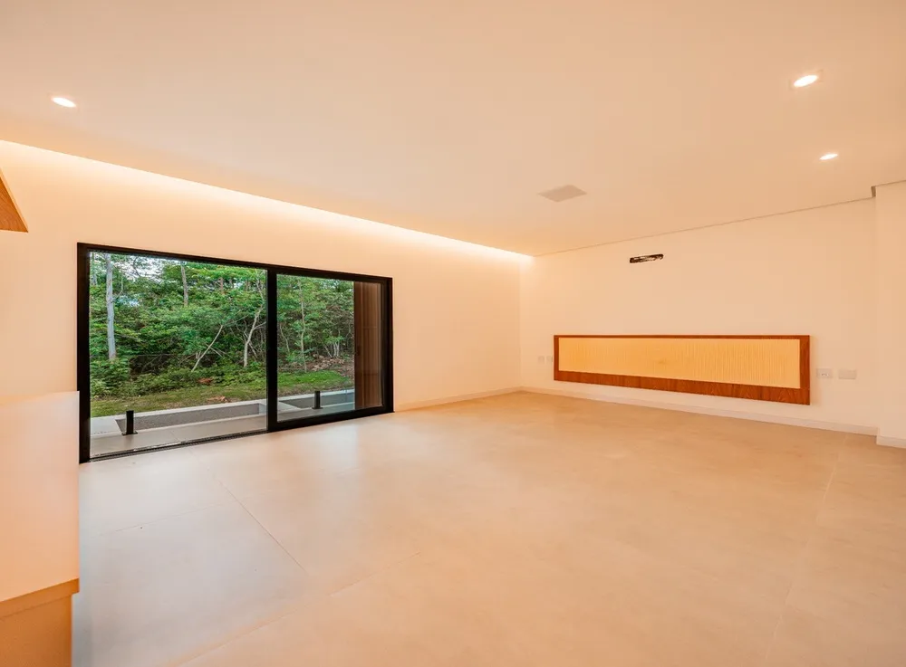 Casa, 4 quartos, 225 m² - Foto 13
