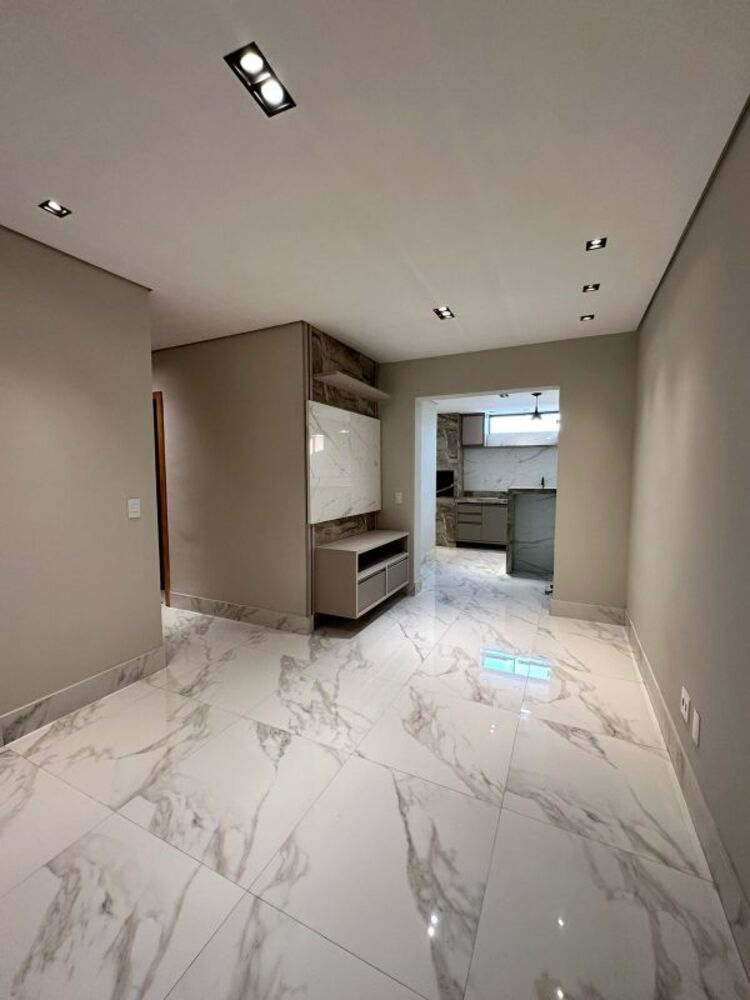 Apartamento à venda com 2 quartos, 87m² - Foto 1
