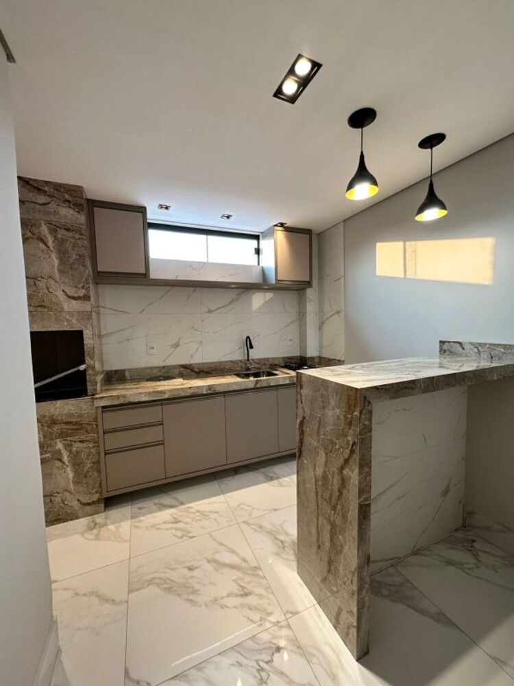 Apartamento à venda com 2 quartos, 87m² - Foto 2