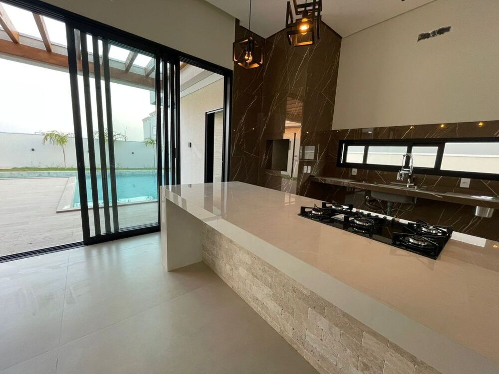 Casa de Condomínio à venda com 3 quartos, 340m² - Foto 3