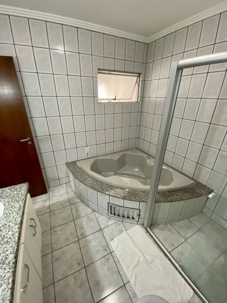 Apartamento à venda com 4 quartos, 329m² - Foto 7