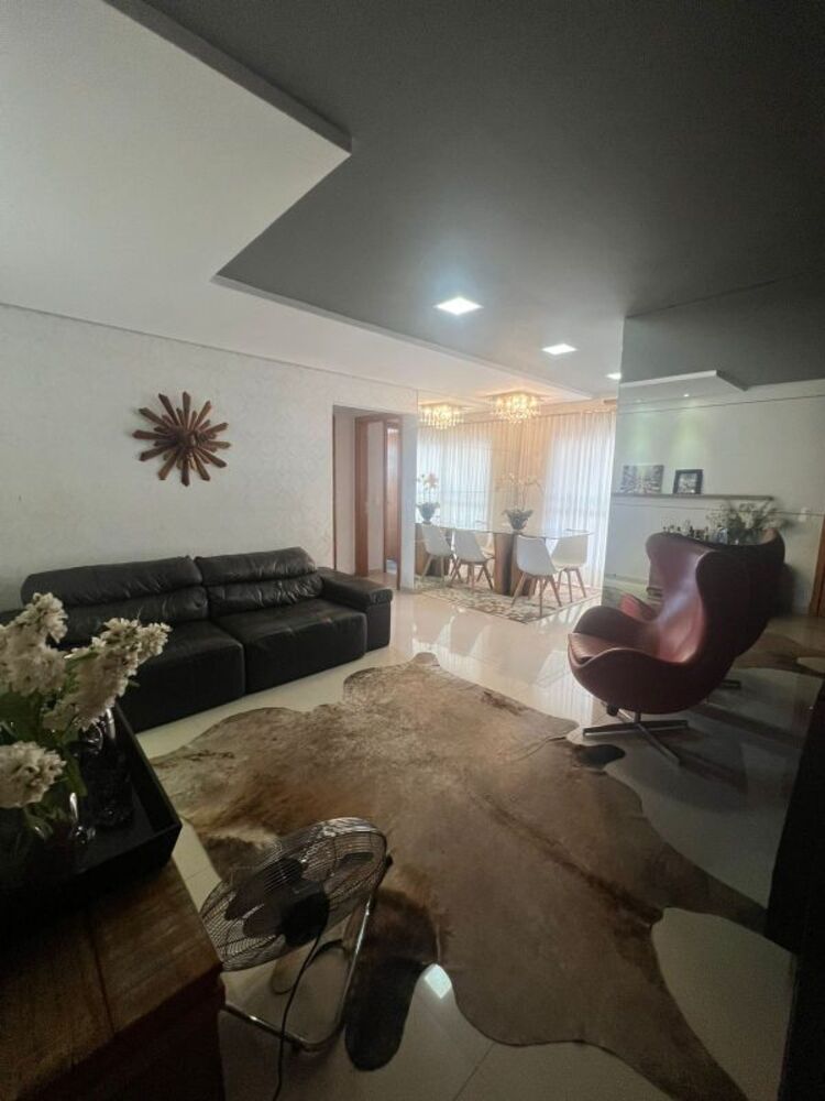 Apartamento à venda com 2 quartos, 75m² - Foto 1