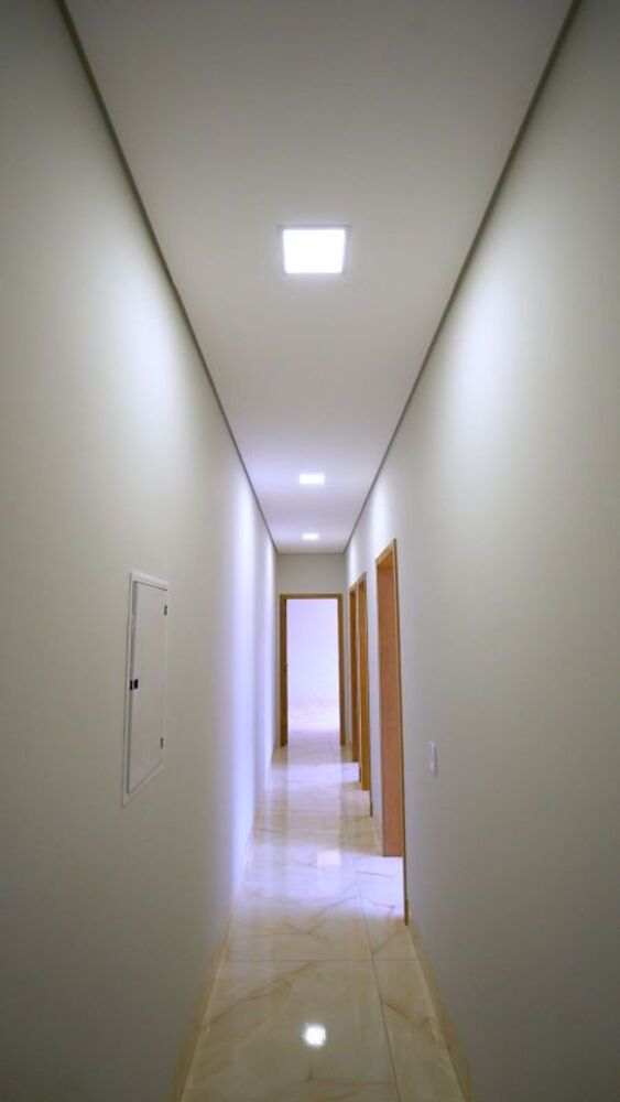 Casa à venda com 3 quartos, 141m² - Foto 4
