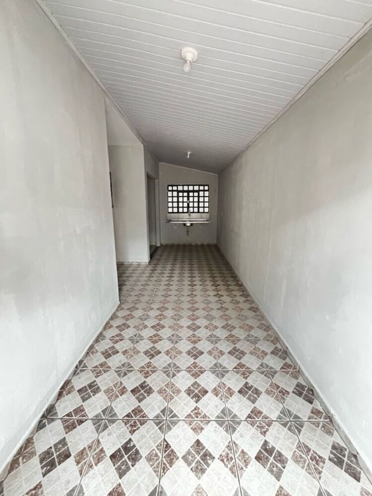 Casa para alugar com 2 quartos, 65m² - Foto 17
