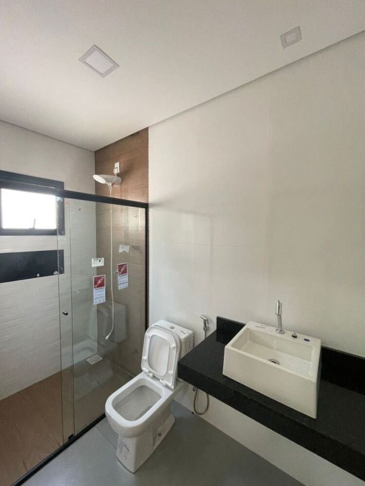 Casa à venda com 3 quartos, 145m² - Foto 4