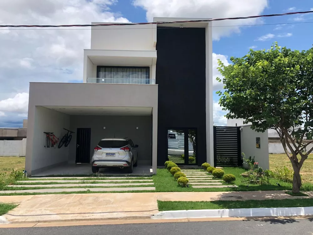 Casa de Condomínio à venda com 3 quartos, 225m² - Foto 1