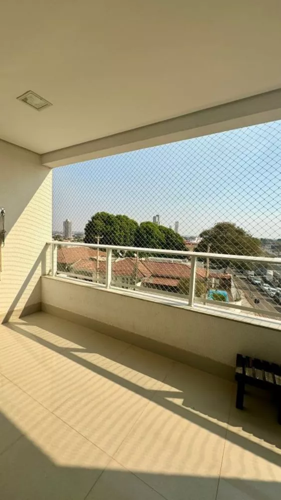 Apartamento à venda com 3 quartos, 147m² - Foto 12