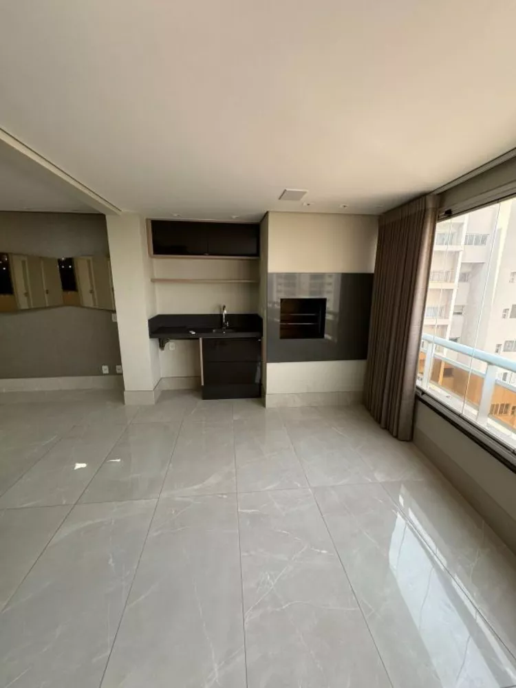 Apartamento à venda com 2 quartos, 121m² - Foto 4